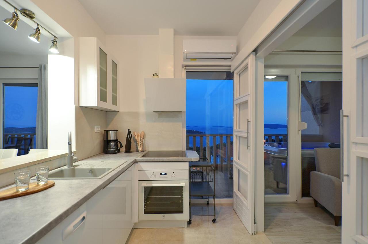 Apartment Elza โตรกีร์ ภายนอก รูปภาพ