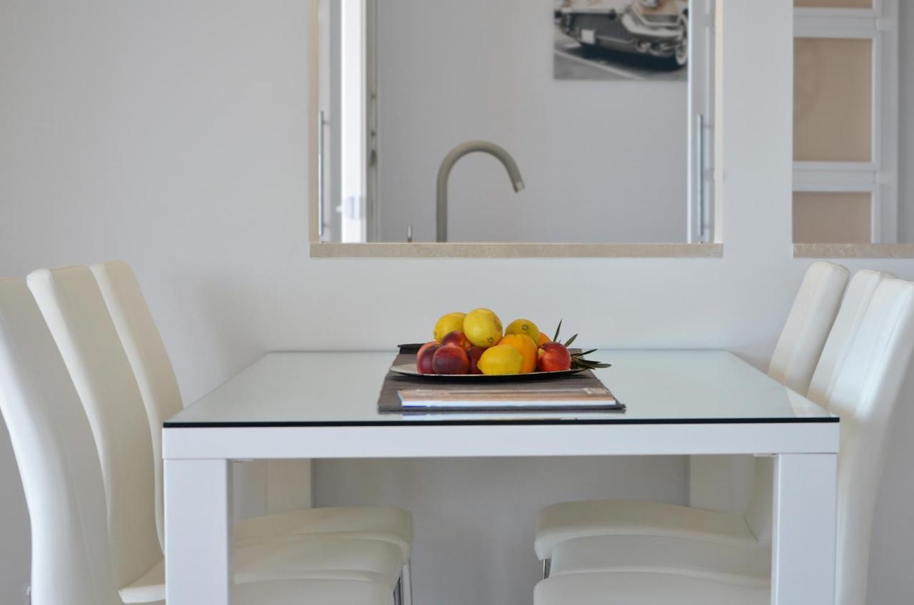 Apartment Elza โตรกีร์ ภายนอก รูปภาพ