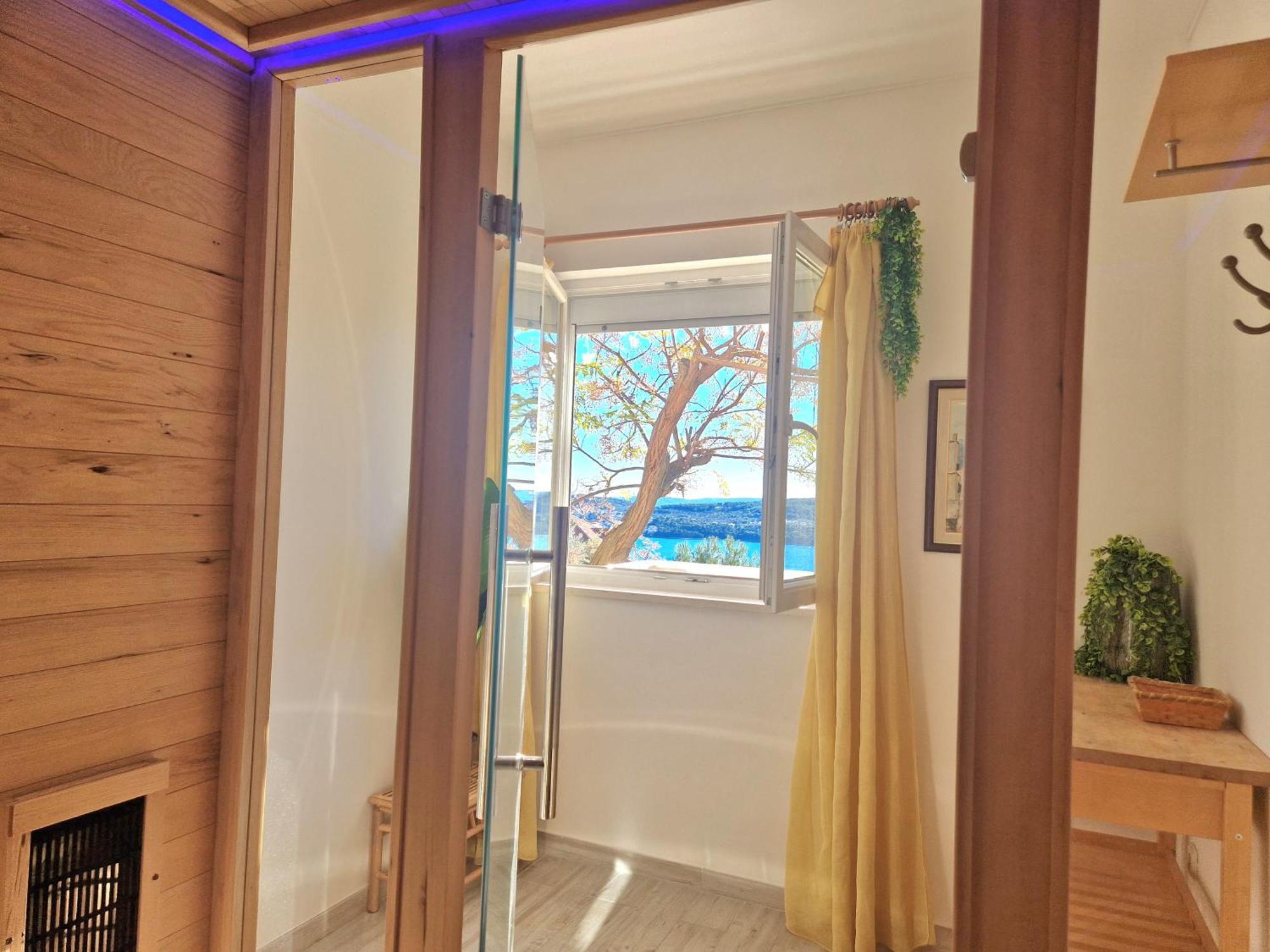 Apartment Elza โตรกีร์ ภายนอก รูปภาพ