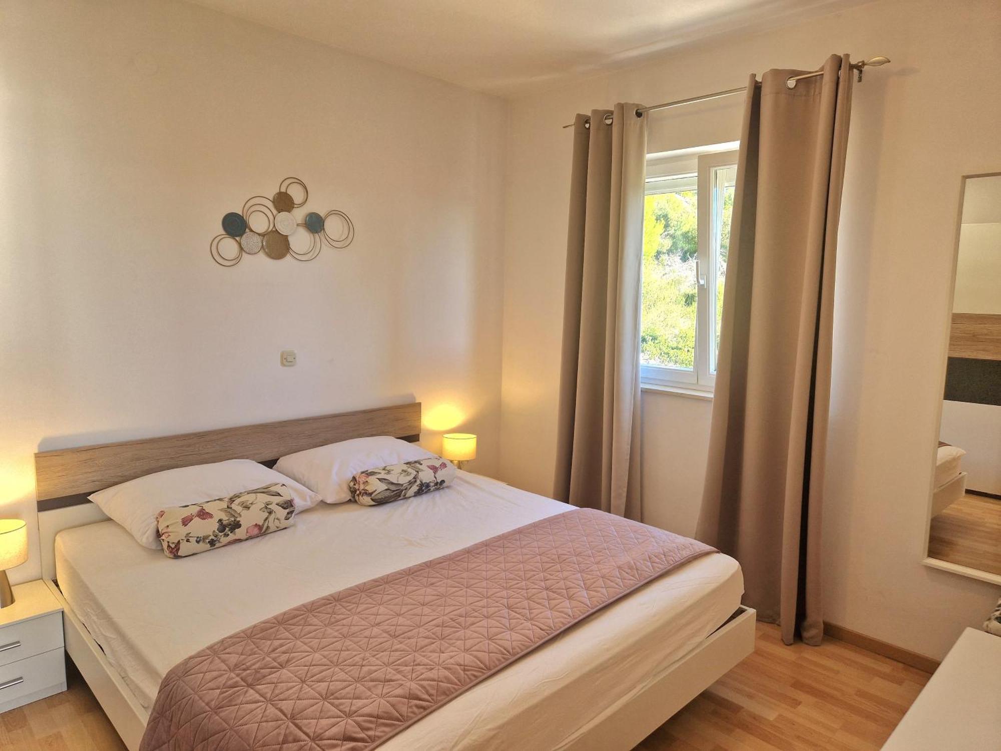 Apartment Elza โตรกีร์ ภายนอก รูปภาพ